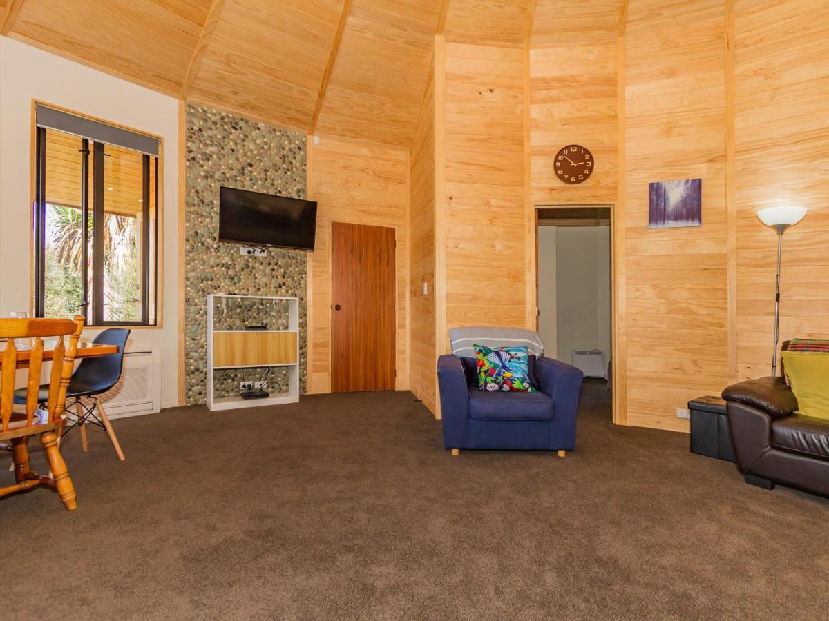 The Snowglobe - Ohakune Modern Yurt Style Chalet Ngoại thất bức ảnh