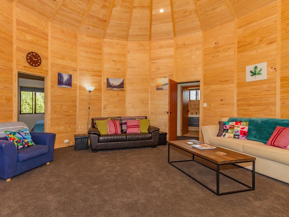The Snowglobe - Ohakune Modern Yurt Style Chalet Ngoại thất bức ảnh