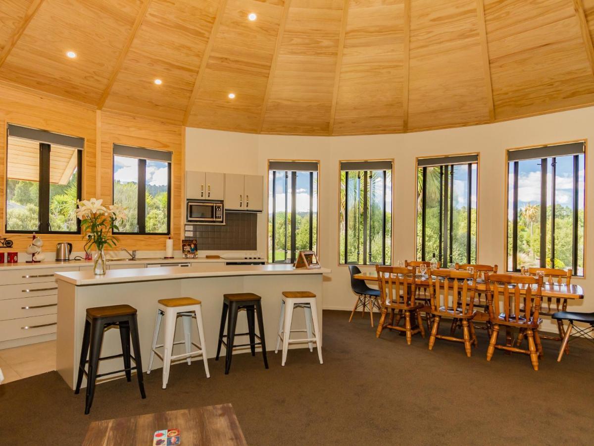 The Snowglobe - Ohakune Modern Yurt Style Chalet Ngoại thất bức ảnh